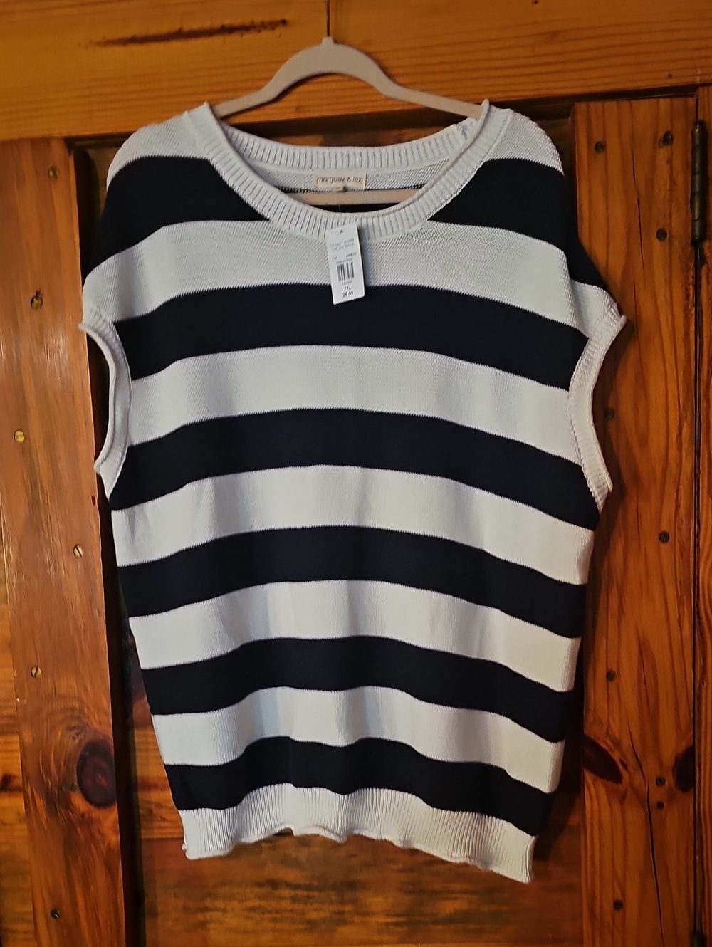 Sleeveless Striped Knit Tank Top – Black & White